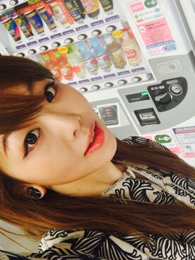 Leigh Leh Yslさんのコーディネート