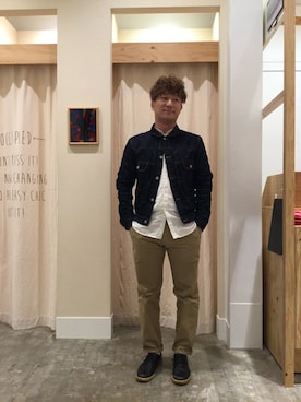 「coen（コーエン）のコーン・デニムジャケット（デニムジャケット、ブルー系）」を使った、coen のもとさん（メンズ・172cm）の春コーディネート