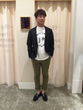 「coen（コーエン）のクールドッツイージーパンツ（その他パンツ、グリーン系）」を使った、coen のもとさん（メンズ・172cm）の春コーディネート