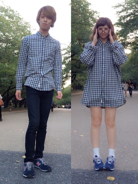 「H&M（エイチ・アンド・エム）のアイテム（シャツ/ブラウス、ブルー系）」を使った、松本鈴香さん（レディース・153cm）の秋コーディネート