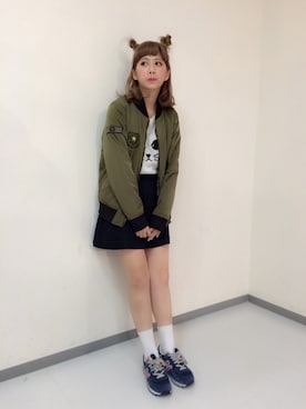 「WEGO（ウィゴー）のWEGO/リバーシブルMA－1（ミリタリージャケット、グリーン系）」を使った、松本鈴香さん（レディース・153cm）の秋コーディネート