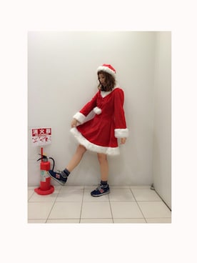 「NEW BALANCE（ニューバランス）のアイテム（スニーカー、ブルー系）」を使った、松本鈴香さん（レディース・153cm）の冬コーディネート