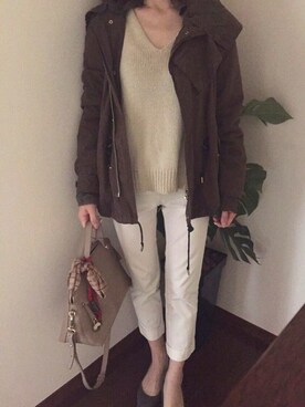 「TODAYFUL（トゥデイフル）のVネックラフニット（ニット/セーター、ベージュ系）」を使った、myongさん（レディース・154cm）の春コーディネート