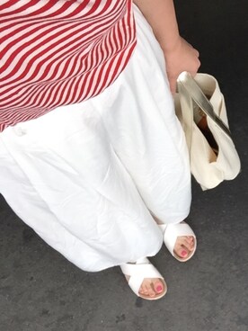 「UNIQLO（ユニクロ）のアイテム（Tシャツ/カットソー、レッド系）」を使った、saochi♡さん（レディース・160cm）の夏コーディネート