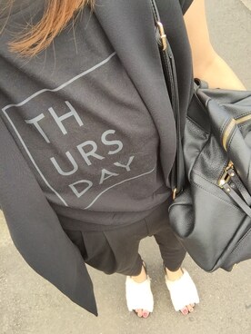 「GU（ジーユー）のアイテム（Tシャツ/カットソー、ブラック系）」を使った、saochi♡さん（レディース・160cm）の夏コーディネート