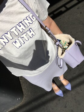 「神戸レタスのアイテム（Tシャツ/カットソー、グレー系）」を使った、saochi♡さん（レディース・160cm）の秋コーディネート