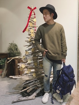 「AVIREX（アヴィレックス）のアイテム（スウェット）」を使った、SHOさん（メンズ・168cm）の冬コーディネート