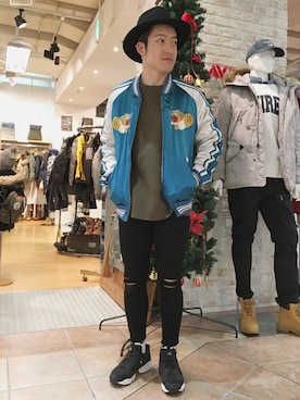 「AVIREX（アヴィレックス）のアイテム（スウェット）」を使った、SHOさん（メンズ・168cm）の冬コーディネート