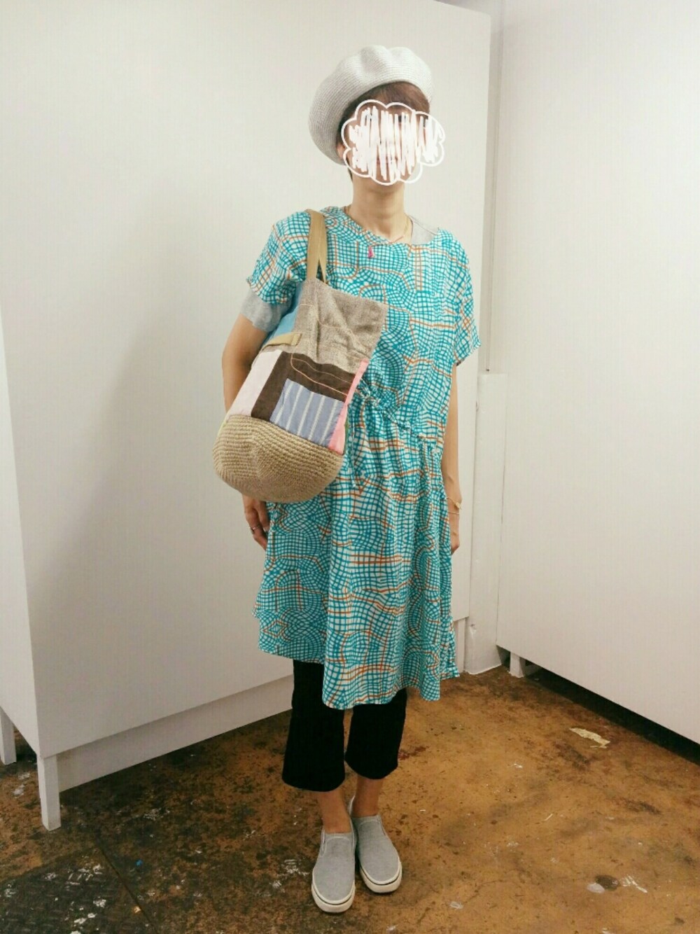 「フェリシモ、ひびのこづえ、ハンドメイド、ハンドメイドバッグ」｜「UNIQLOのアイテム（その他パンツ、ブラック系）」を使った、aon9さん（レディース・166cm）の夏コーディネートの1枚目の写真