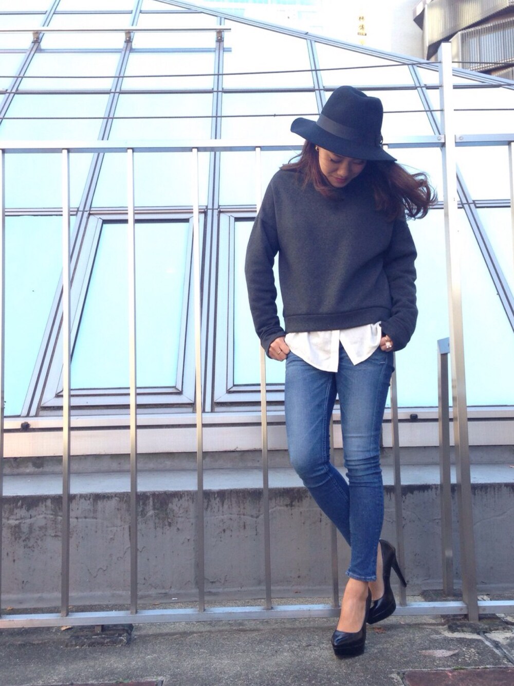 「regalect、casual、hat、denim、EXPANDER、リガレクト、デニム」｜「RegalectのHat（ハット、ブラック系）」を使った、yuさん（レディース・158cm）の秋コーディネートの1枚目の写真