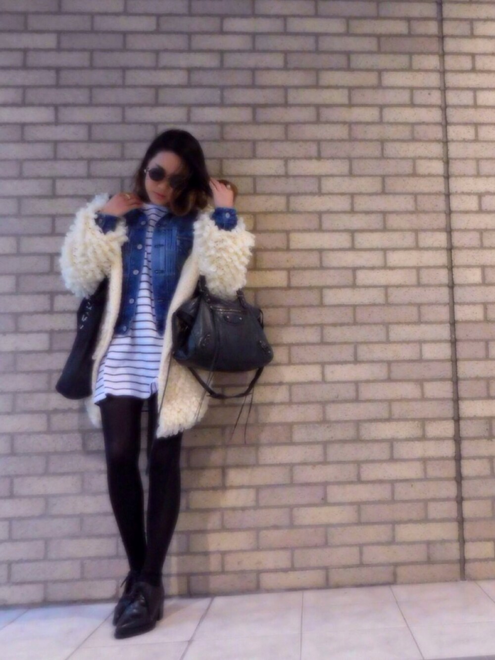 「大人カジュアル、シンプル、regalect、denim、Gジャン、春コーデ、ニットコート、ボーダー」｜「RegalectのSenorvy Oxford（ドレスシューズ、ブラック系）」を使った、yuさん（レディース・158cm）の冬コーディネートの1枚目の写真