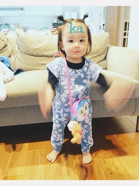 「ブルー」｜「アイテム（サロペット/オーバーオール）」を使った、kakaさん（キッズ・80cm）の春コーディネート