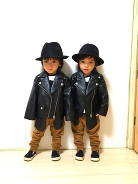 「双子コーデ」｜「アイテム（ライダースジャケット）」を使った、itsuminaさん（キッズ・80cm）の秋コーディネート