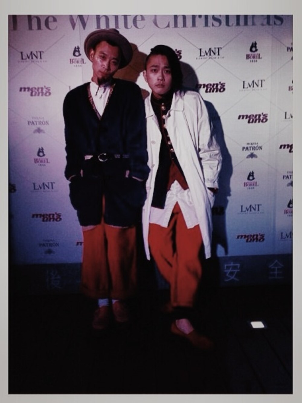 「TAIPEI、partner、red and white」｜「mr hareのアイテム（その他シューズ、レッド系）」を使った、ShuHuai Changさん（メンズ・183cm）の夏コーディネートの1枚目の写真