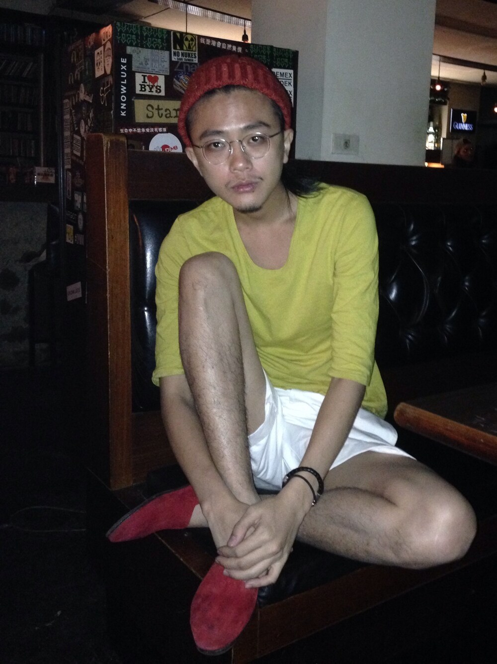 「shorts」｜「BOTTEGA VENETAのアイテム（バングル/リストバンド、ブラック系）」を使った、ShuHuai Changさん（メンズ・183cm）の夏コーディネートの1枚目の写真