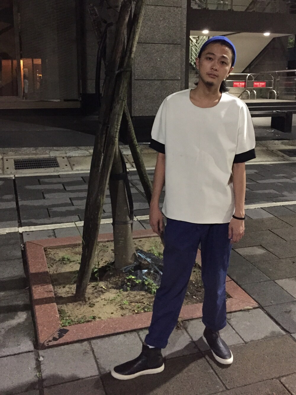 「Vaticのアイテム（スニーカー、ブラック系）」を使った、ShuHuai Changさん（メンズ・183cm）の夏コーディネートの1枚目の写真