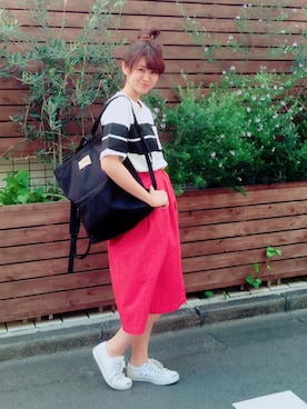 「アイテム（音楽/本・雑誌）」を使った、NAITOさん（レディース・167cm）の春コーディネート