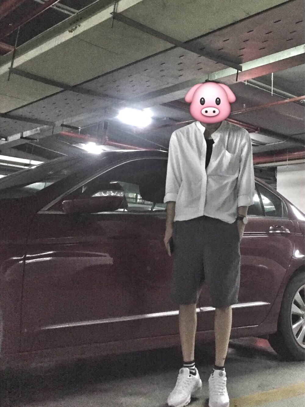「nike X stussyのアイテム（スニーカー、ホワイト系）」を使った、三木さん（メンズ・178cm）の夏コーディネートの1枚目の写真