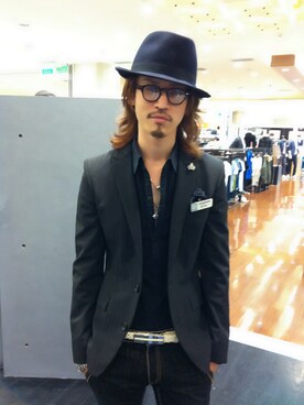 「COMME CA COLLECTION（コムサ・コレクション）のアイテム（セットアップ）」を使った、Marco   Lauさん（メンズ・182cm）の夏コーディネート