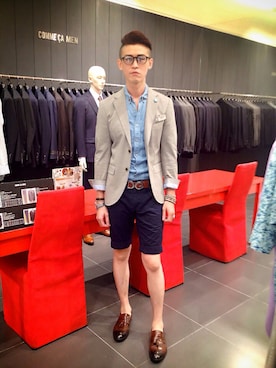 「COMME CA DU MODE（コムサデモード）のアイテム（テーラードジャケット）」を使った、Marco   Lauさん（メンズ・182cm）の秋コーディネート