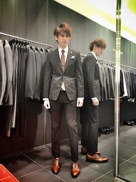 「COMME CA COLLECTION（コムサ・コレクション）のアイテム（セットアップ）」を使った、Marco   Lauさん（メンズ・182cm）の春コーディネート