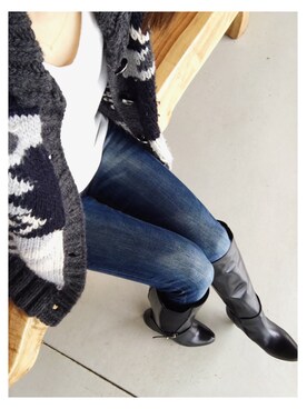 「AZUL by moussy（アズールバイマウジー）のウォッシャブルソフトタッチV/NニットPO（ニット/セーター、ホワイト系）」を使った、C O Oさん（レディース・152cm）の冬コーディネート