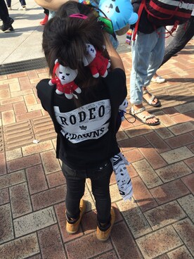 「Rodeo Crowns（ロデオクラウンズ）のアイテム（Tシャツ/カットソー、ブラック系）」を使った、hit☺︎miさん（レディース）の夏コーディネート