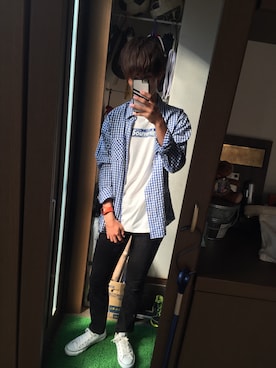 「CONVERSE（コンバース）のアイテム（スニーカー、ホワイト系）」を使った、sy…neさん（メンズ）の秋コーディネート