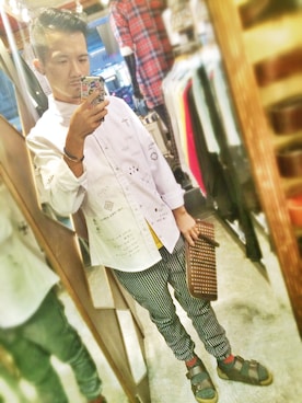 雜衣舖時尚服飾精品さんのコーディネート