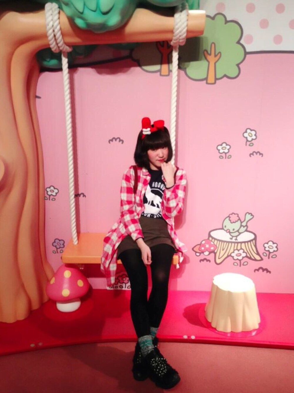 「ピューロランド、イベント、イベントコーデ、春、春物、WEGO、ピンク、pink、チエックシャツ、チェック」｜「WEGOのシャツワンピース（シャツ/ブラウス、ピンク系）」を使った、히카리さん（レディース・158cm）の冬コーディネートの1枚目の写真