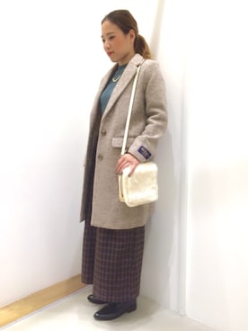 「AS KNOW AS PINKY（アズノゥアズピンキー）のアイテム（チェスターコート）」を使った、よこやまさん（レディース・159cm）の冬コーディネート