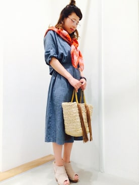 「ASZAKKA（アザッカ）のアイテム（バッグ）」を使った、よこやまさん（レディース・159cm）の春コーディネート