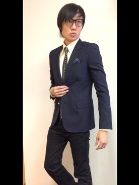 「SAINT LAURENT PARIS（サンローランパリ）のアイテム（スーツジャケット）」を使った、LKさん（メンズ・178cm）の秋コーディネート