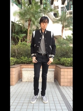 「SAINT LAURENT PARIS（サンローランパリ）のアイテム（スタジャン）」を使った、LKさん（メンズ・178cm）の冬コーディネート
