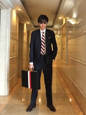 THOM BROWNEのネクタイピンを使った人気ファッション