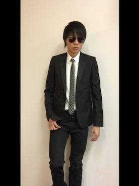 「アイテム（フォーマルスーツ/小物、シルバー系）」を使った、LKさん（メンズ・178cm）の夏コーディネート