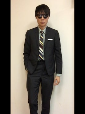 「アイテム（フォーマルスーツ/小物、シルバー系）」を使った、LKさん（メンズ・178cm）の秋コーディネート