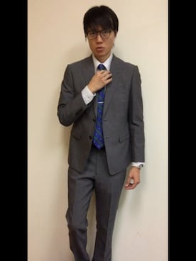 「アイテム（フォーマルスーツ/小物、シルバー系）」を使った、LKさん（メンズ・178cm）の秋コーディネート