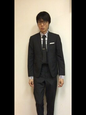 「THOM BROWNE（トムブラウン）のアイテム（セットアップ）」を使った、LKさん（メンズ・178cm）の秋コーディネート