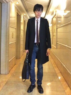 「SAINT LAURENT PARIS（サンローランパリ）のアイテム（チェスターコート）」を使った、LKさん（メンズ・178cm）の春コーディネート