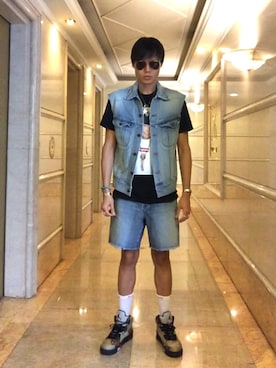 「SAINT LAURENT PARIS（サンローランパリ）のアイテム（ベスト）」を使った、LKさん（メンズ・178cm）の夏コーディネート