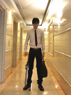 「アイテム（ネクタイ、レッド系）」を使った、LKさん（メンズ・178cm）の夏コーディネート