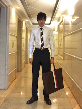 「THOM BROWNE（トムブラウン）のアイテム（セットアップ）」を使った、LKさん（メンズ・178cm）の夏コーディネート