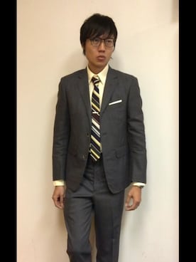 THOM BROWNEのネクタイピンを使った人気ファッション