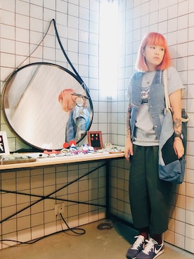 「REMAKE ITEMのアイテム（バッグ）」を使った、JimmaC≮占͘麻͘氏͘≯さん（レディース・160cm）の春コーディネート