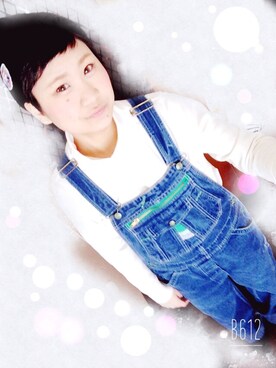 「スウェットトップス」｜「アイテム（サロペット/オーバーオール）」を使った、ともちゃんさん（レディース・151cm）の冬コーディネート
