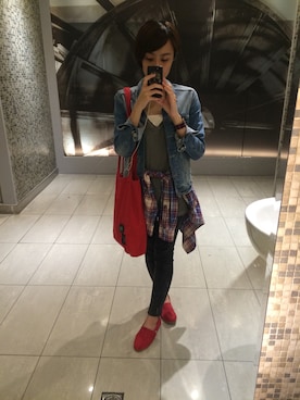 「Daniel Wellington」｜Tina W.さん（レディース・153cm）の秋コーディネート