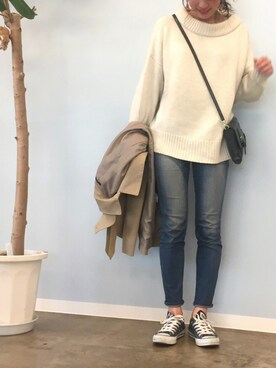 「URBAN RESEARCH ROSSO WOMEN（アーバンリサーチ　ロッソ）のアイテム（トレンチコート）」を使った、やまぐーさん（レディース・166cm）の冬コーディネート