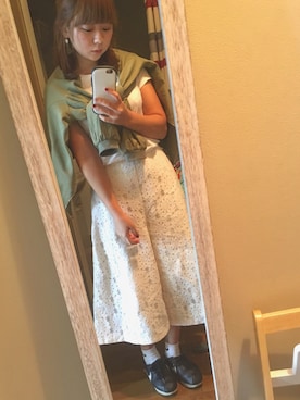 SHIORI☺︎さんのコーディネート