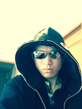 「A BATHING APE（アベイシングエイプ）のアイテム（その他アウター）」を使った、白さん（メンズ・168cm・20代）の秋コーディネート